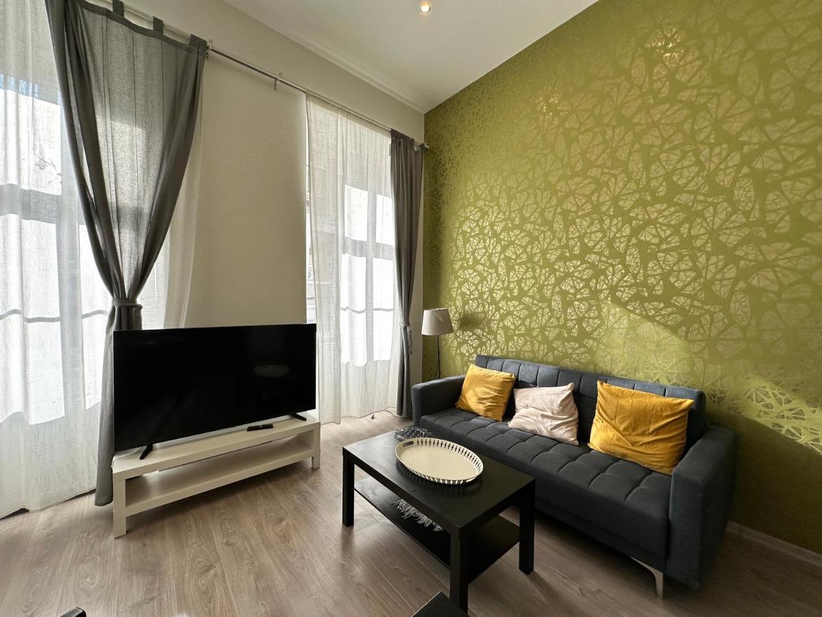 The Great Cosiness In Rakoczi Square Apartamento Budapest